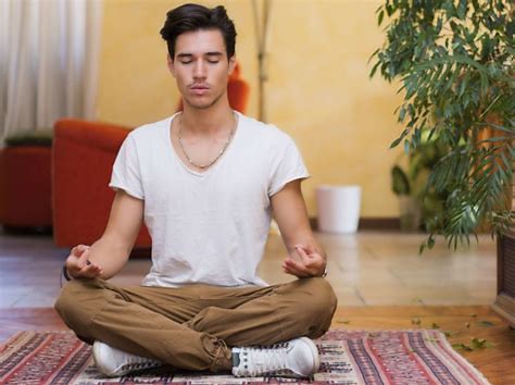 Simple Meditation Techniques 
